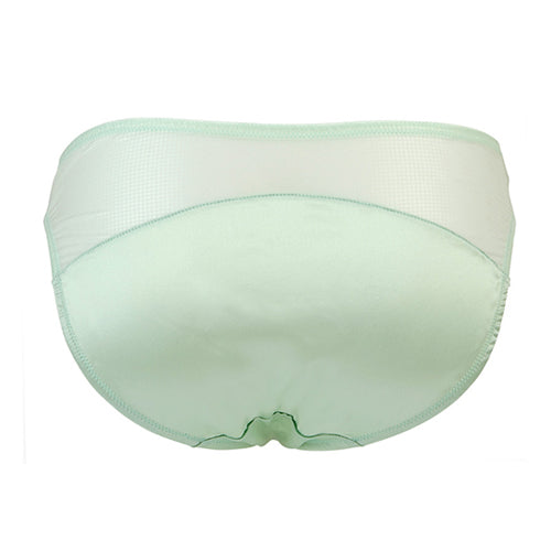All Undone Ariel Bra & Thong Review: 28GG - Big Cup Little Cup